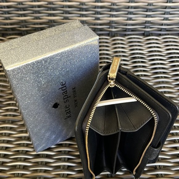 Kate Spade Shimmy Boxed Medium Compartment Wallet Black - Picture 11 of 16